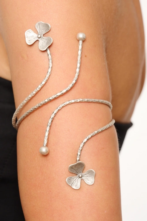 Kiraz Silver Plated Flower Arm Cuff