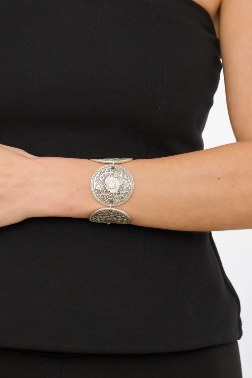 Kiraz Silver Plated Flower Bracelet