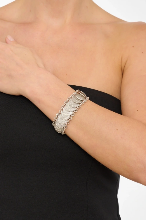 Kiraz Silver Plated Flower Bracelet