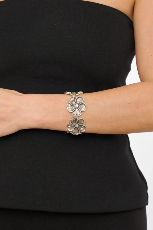 Kiraz Silver Plated Flower Bracelet