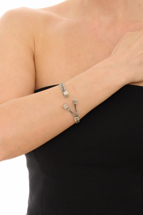 Kiraz Silver Plated Cube Bracelet