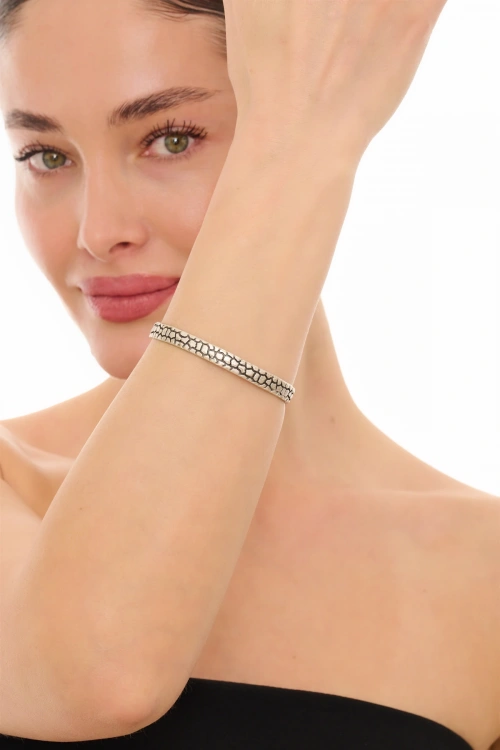 Kiraz Silver Plated Dotted Bracelet