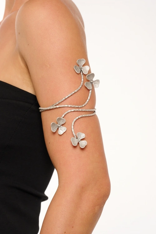 Kiraz Silver Plated Flower Arm Cuff