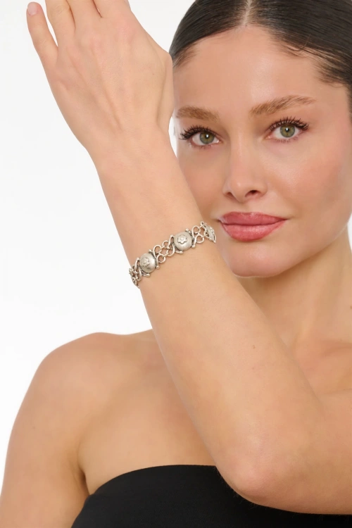 Kiraz Silver Plated Flower Bracelet