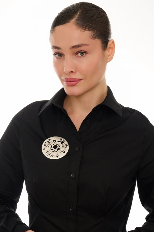 Kiraz Silver Plated Flower Brooch