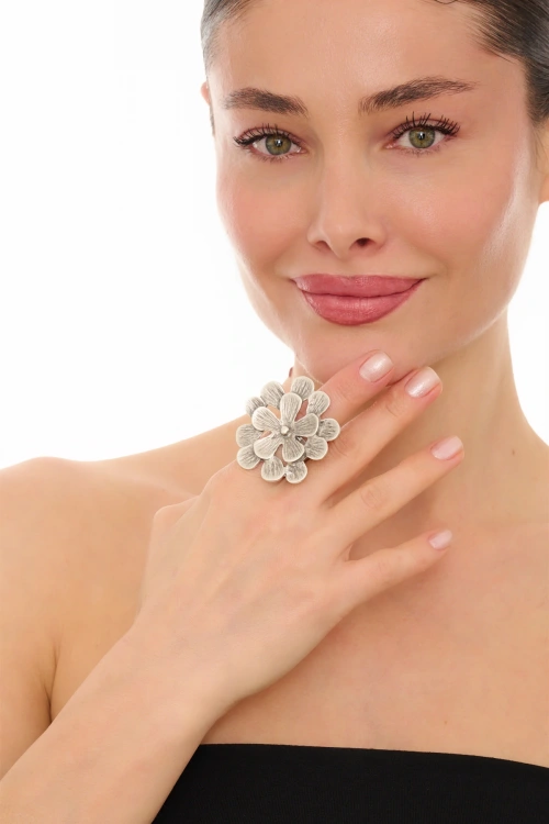 Kiraz Silver Plated Flower Ring