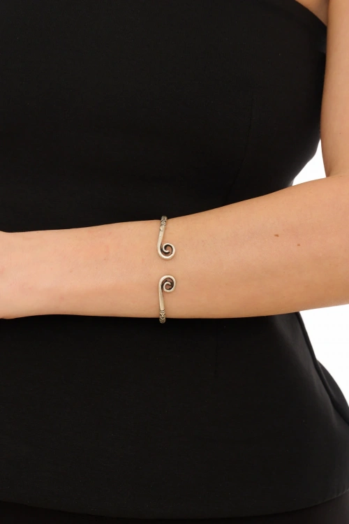 Kiraz Silver Plated Horned Bracelet