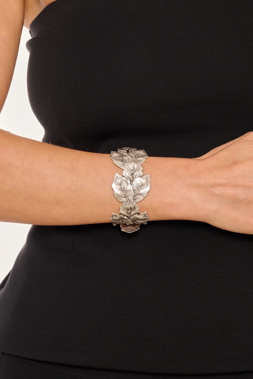 Kiraz Silver Plated Leaf Bracelet