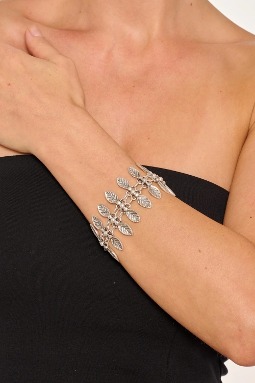 Kiraz Silver Plated Leaf Bracelet