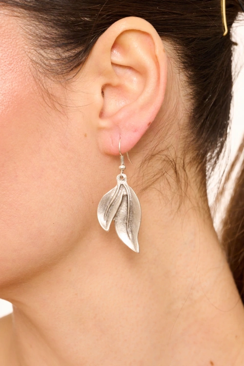 Kiraz Silver Plated Leaf Earring