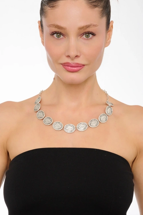 Kiraz Silver Plated Leaf Necklace