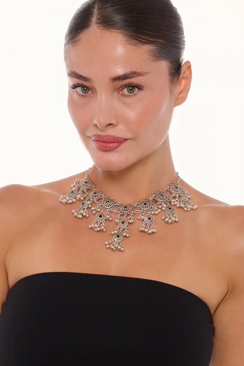 Kiraz Black Crystal Stoned Silver Plated Necklace