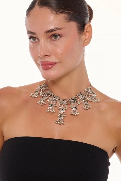 Kiraz Black Crystal Stoned Silver Plated Necklace