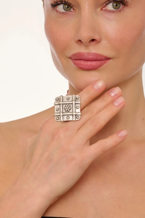 Kiraz Silver Plated Flower Ring