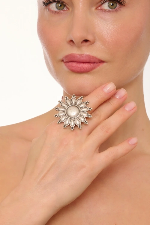 Kiraz Silver Plated Flower Ring