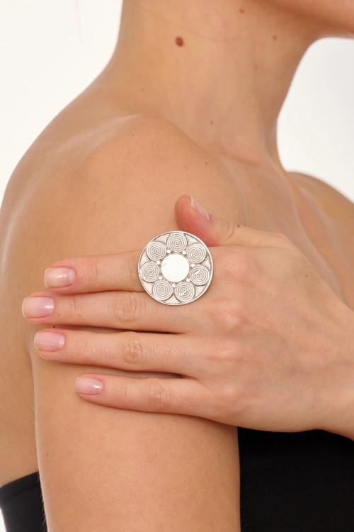 Kiraz Silver Plated Flower Ring