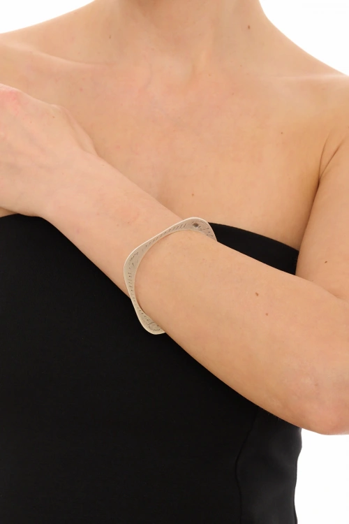 Kiraz Silver Plated Square Bracelet