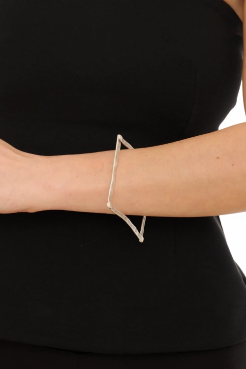 Kiraz Silver Plated Square Bracelet