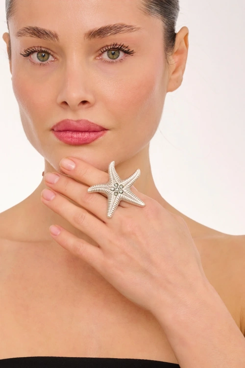 Kiraz Smoked Crystal Stoned Silver Plated Seashell Ring