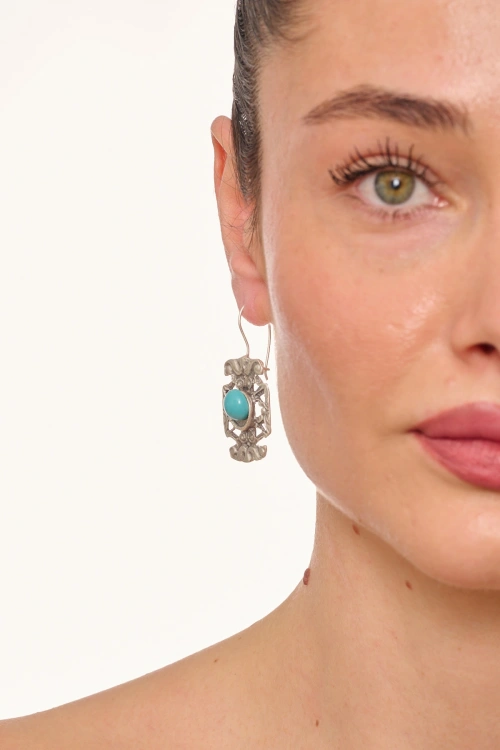Kiraz Turquoise Stoned Silver Plated Earring