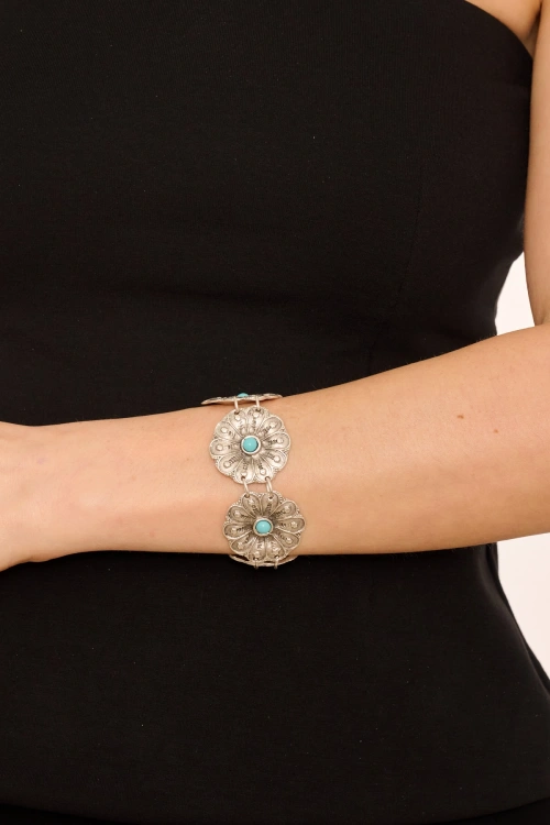Kiraz Turquoise Stoned Silver Plated Flower Bracelet
