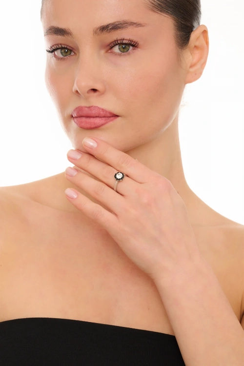 Kiraz White Crystal Stoned And Black Enameled Silver Plated Ring