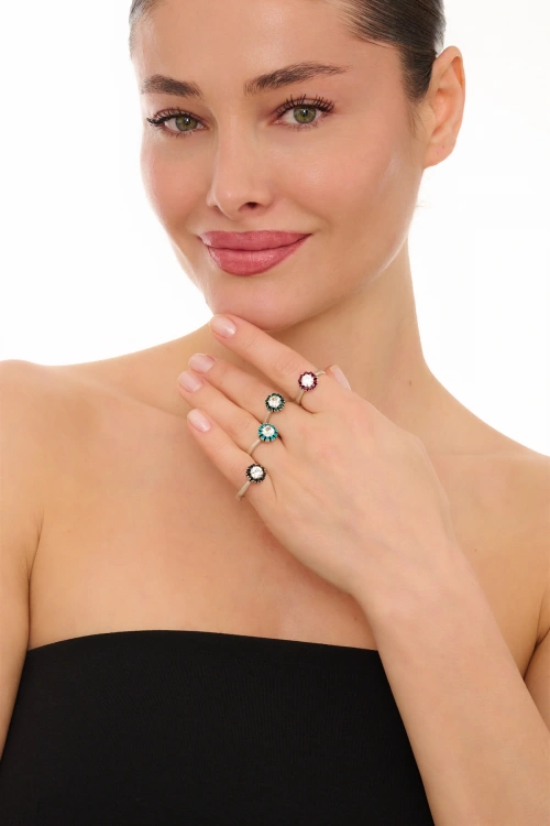 Kiraz White Crystal Stoned Green Enameled Silver Plated Ring