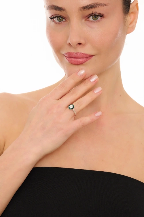 Kiraz White Crystal Stoned Green Enameled Silver Plated Ring