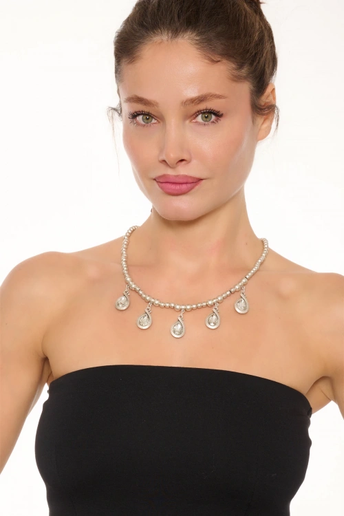 Kiraz White Crystal Stoned Silver Plated Necklace