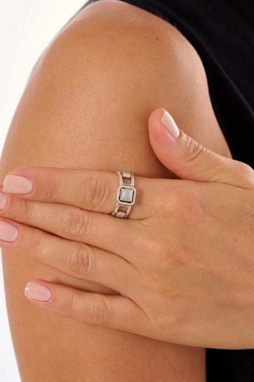 Kiraz White Stoned Silver Plated Ring