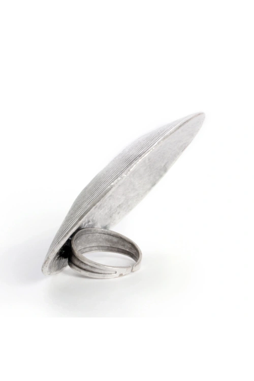 Multi-Strand Pattern Large Ring