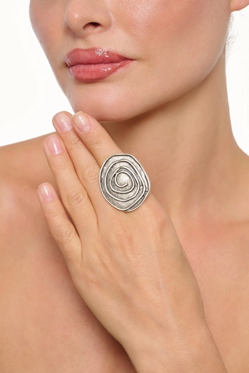 Spiral Pattern Ring