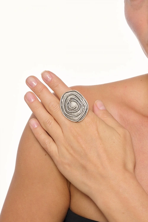 Spiral Pattern Ring