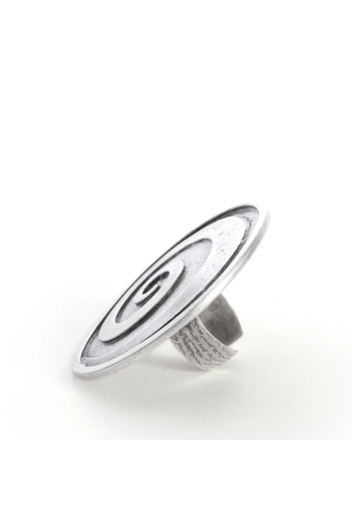 Spiral Shaped Ring