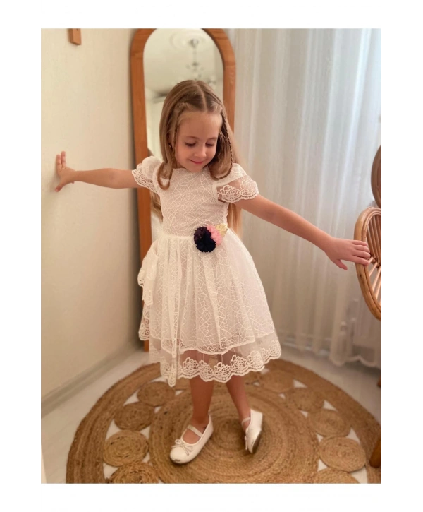 KIZ ÇOCUK KIRIK BEYAZ ABİYE TÜL ELBİSE VE ÇANTA (BİR BEDEN BÜYÜK TERCİH EDİNİZ)