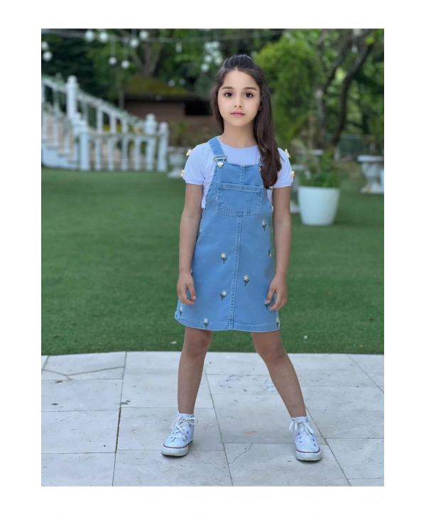 Kız Çocuk Çiçek Nakışlı Kot Jile Elbise Ve Beyaz T-Shirt Takım