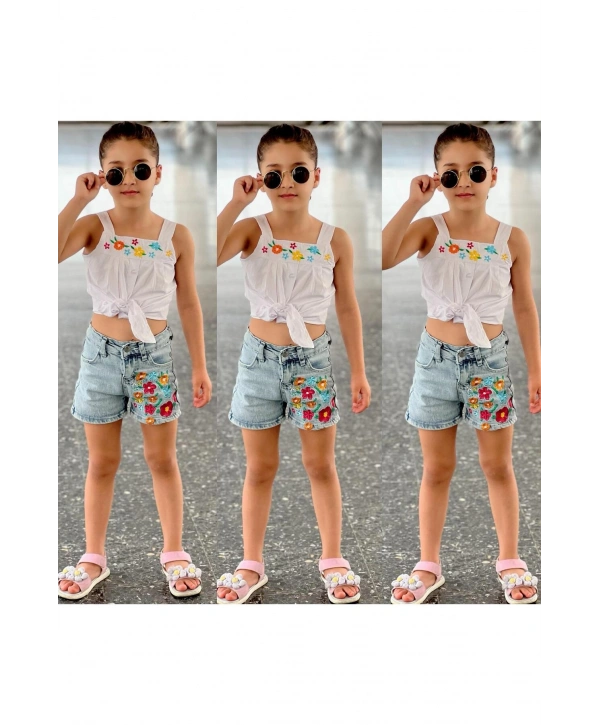 KIZ ÇOCUK ÇİÇEK NAKIŞLI KOT ŞORT (BİR BEDEN BÜYÜK TERCİH EDİNİZ)