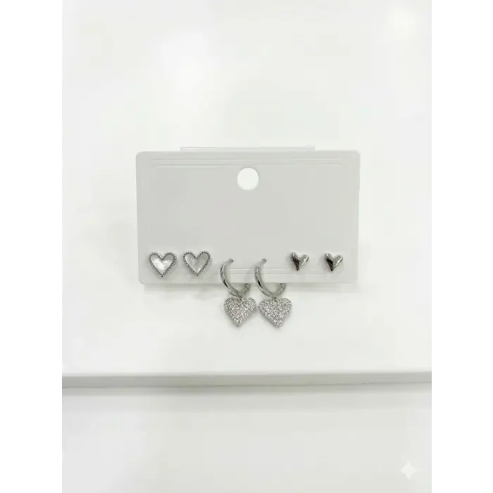 Sallantılı Kalp Detaylı Altılı Küpe - Kp00636