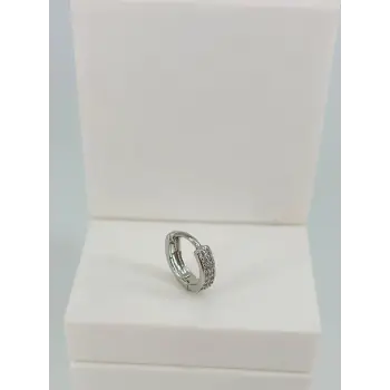 Rodyum Zirkon Taşlı Uç Kısmı : Pirinç Kıkırdak Bar Uzunluğu : 6 Mm / Bar Kalınlığı 0.8 Mm / Top Boyu 3 Mm / Çap 10 Mm - Pt0074