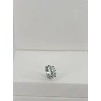 Rodyum Zirkon Taşlı Uç Kısmı : Pirinç Kıkırdak Bar Uzunluğu : 6 Mm / Bar Kalınlığı 0.8 Mm / Top Boyu 3 Mm / Çap 6 Mm - Pt0083