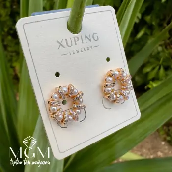Xuping Taşlı İnci Detaylı Küpe - Kp00206