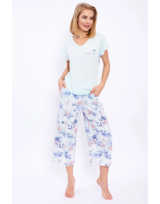 Çiçek Desenli Nil Mavisi Kadın Kapri Takım