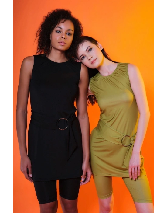 Gümüş Kemer Tokalı Sıfır Kol Yarı Kapalı Mayo