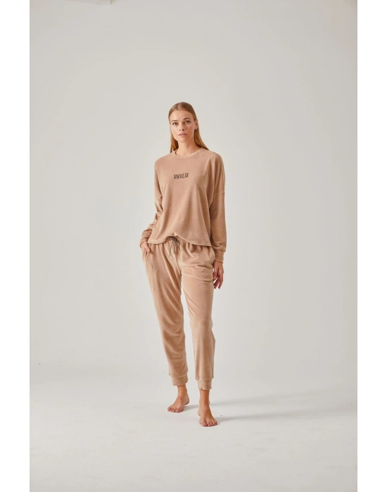 Bej Wild Taş Baskılı Kadife Kadın Pijama Takımı
