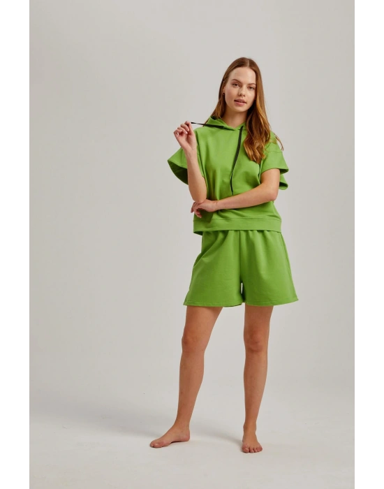 Yeşil Kısa Kol Kapşonlu Bel Aksesuarlı Iki Iplik Kadın Şortlu Takım