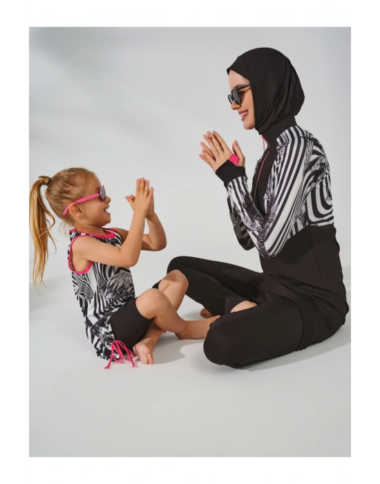 Flamingo Desenli Yanları Büzgülü Sıfır Kol Şort Taytlı Çocuk Mayo 24103-25 Siyah