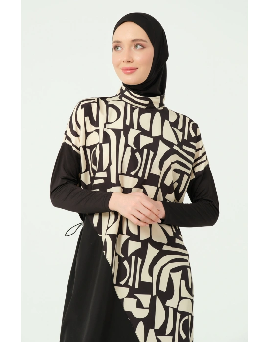 Modern Desenli Rahat Tesettür Mayo