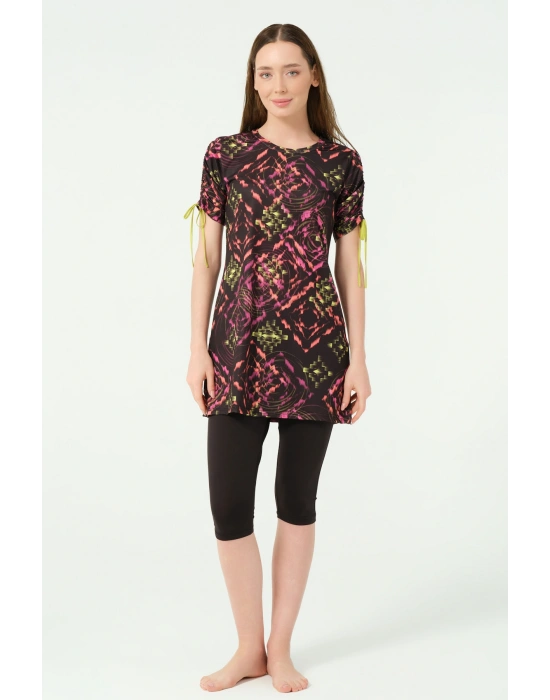 Kolu Toplamalı Yarım Kol Yarı Kapalı Mayo