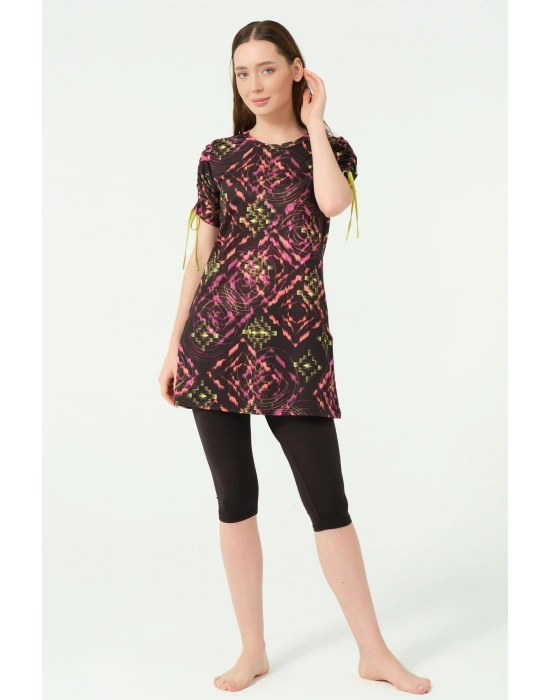 Kolu Toplamalı Yarım Kol Yarı Kapalı Mayo