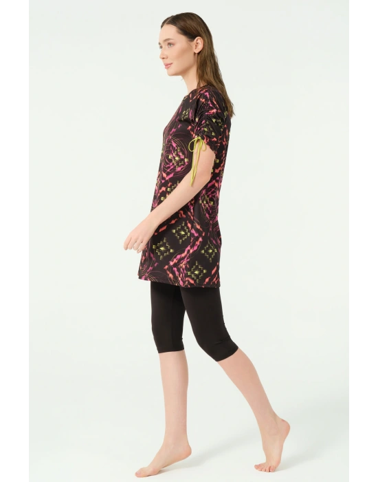 Kolu Toplamalı Yarım Kol Yarı Kapalı Mayo